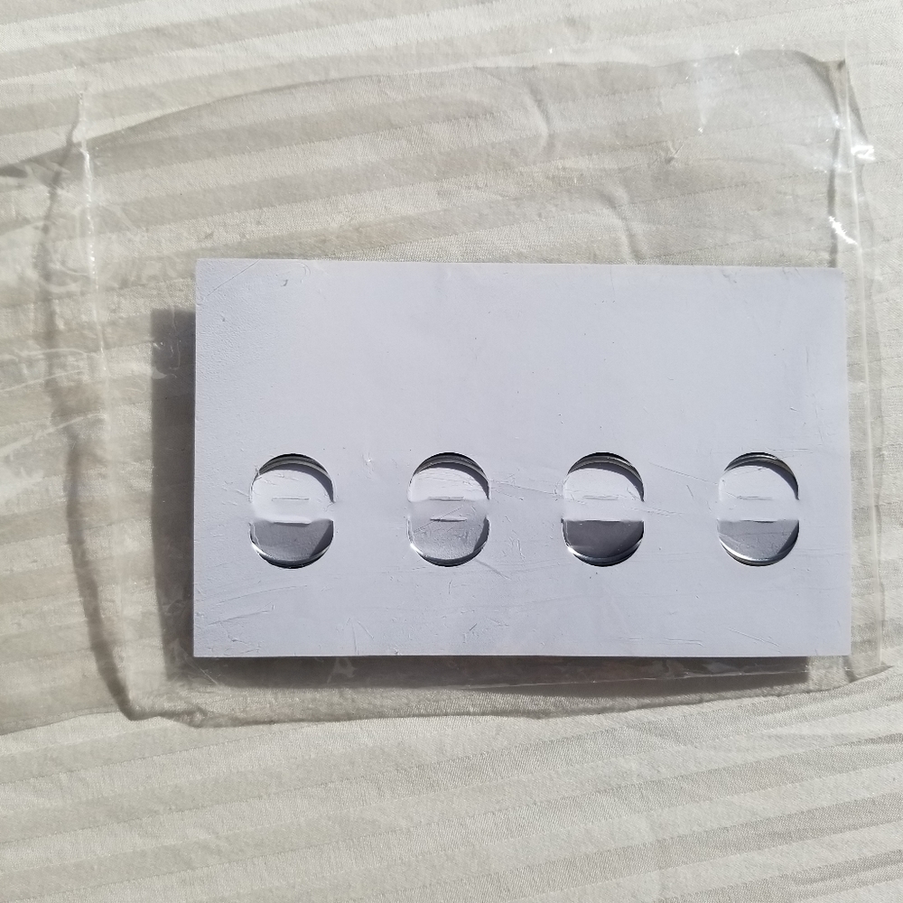 Nintendo DS Aliens Infestation 4-Button Set Retro - Picture 5 of 8